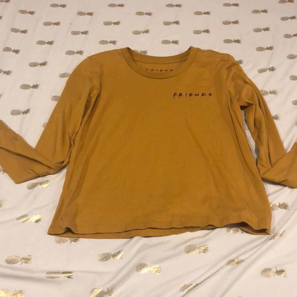 I am selling a friends kids shirt